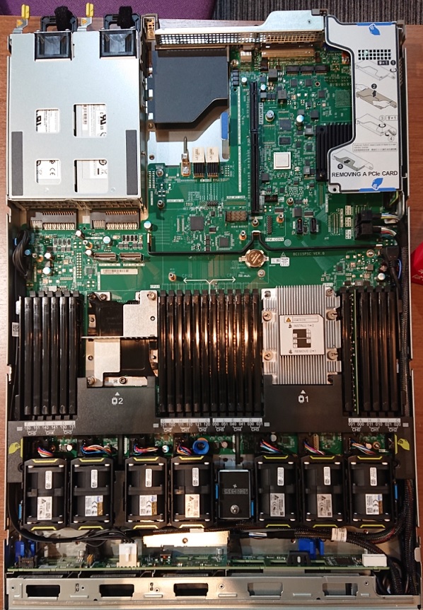 新品 Huawei FusionServer 1288H V5 G6246 3.3GHz 2CPU 128GB 3年訪問修理